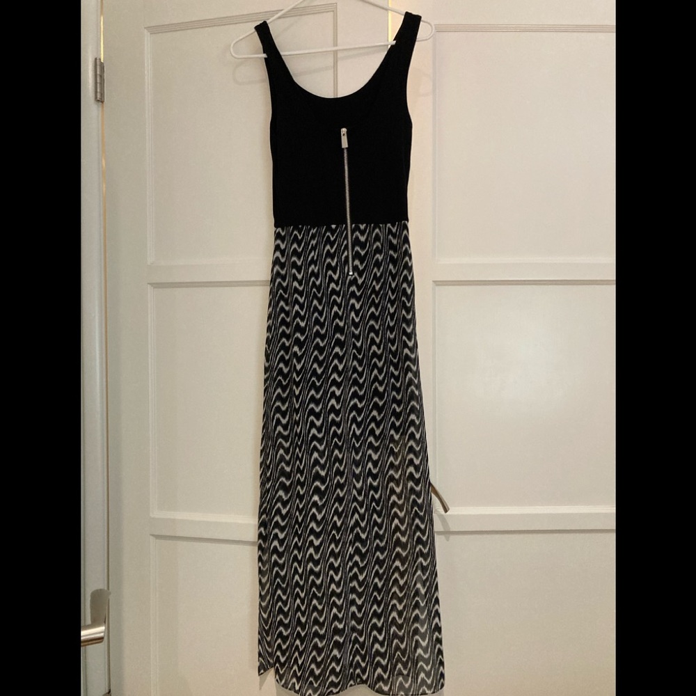 Vince Camuto maxi dress